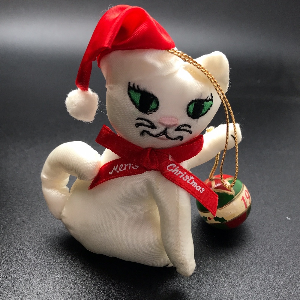 1992 Fancy Feast Collectible Christmas Ornament
